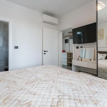 Dorota By Guide 풀라