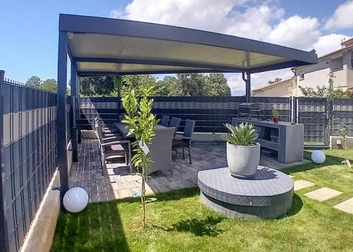 Villa Dorota By Guide Pula